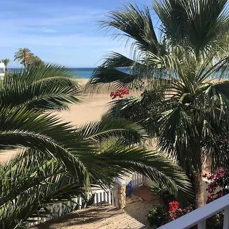 Three Bedroom House By The Sea Casa de Férias Agua Amarga (Almeria)