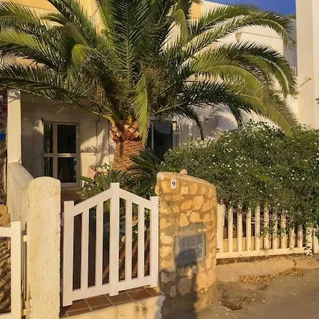 Three Bedroom House By The Sea Casa de Férias *